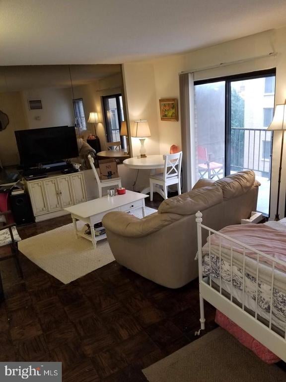 1718 P St NW #519, Washington, DC 20036