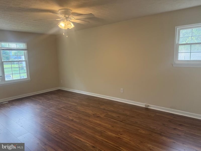 6812 Irene Ct, Bowie, MD 20720