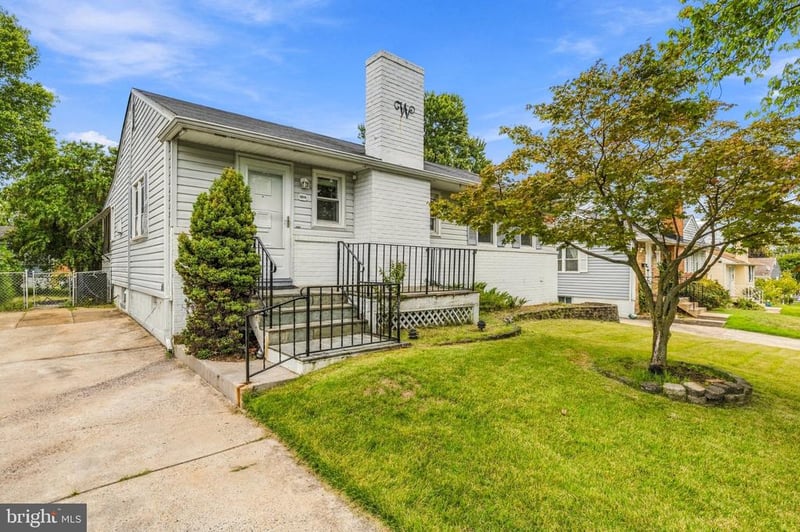 1412 Torrey Pl, Hyattsville, MD 20782