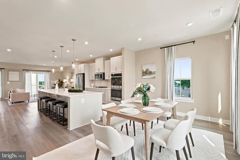 24274 Thurso Sq, Dulles, VA 20166