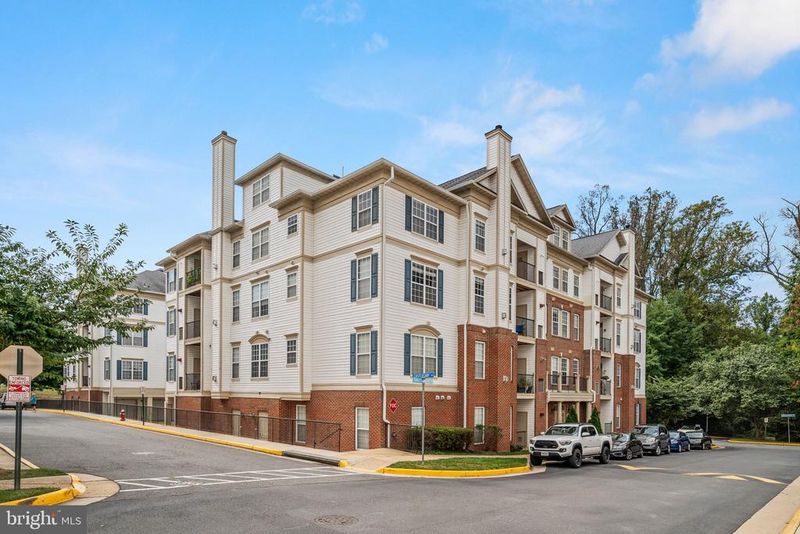 11635 Cavalier Landing Ct #405, Fairfax, VA 22030