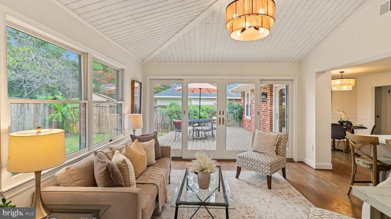 1514 Shenandoah Rd, Alexandria, VA 22308