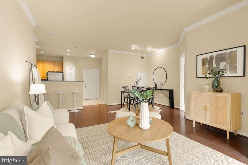 2301 25th St S #4-205, Arlington, VA 22206