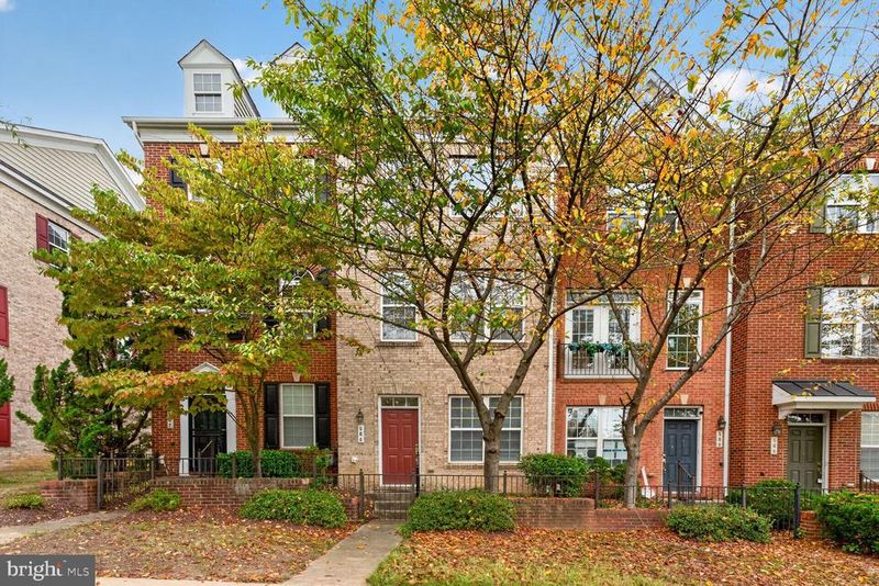 564 Garrett A Morgan Blvd, Landover, MD 20785