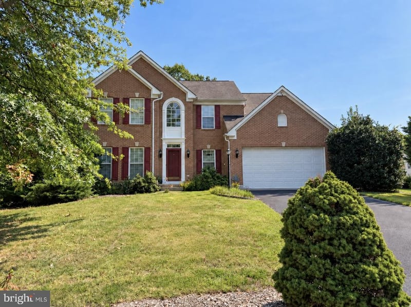 16700 Clinton Dr, Accokeek, MD 20607