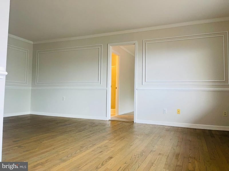 6431 Richmond Hw #304, Alexandria, VA 22306