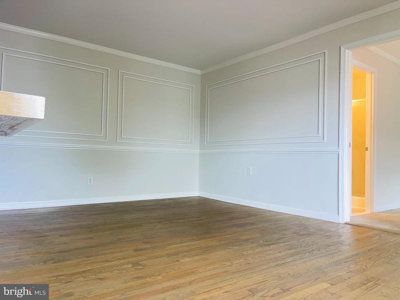 6431 Richmond Hw #304, Alexandria, VA 22306