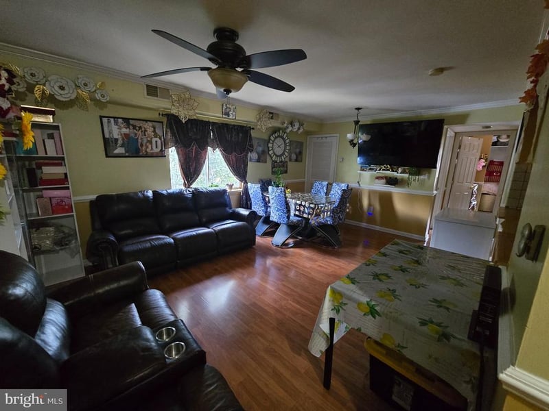 7492 Princess Carol Ct #9, Manassas, VA 20111