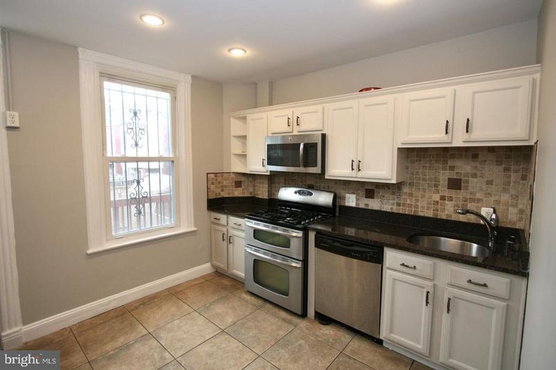 3209 NW 11th St NW #A, Washington, DC 20010