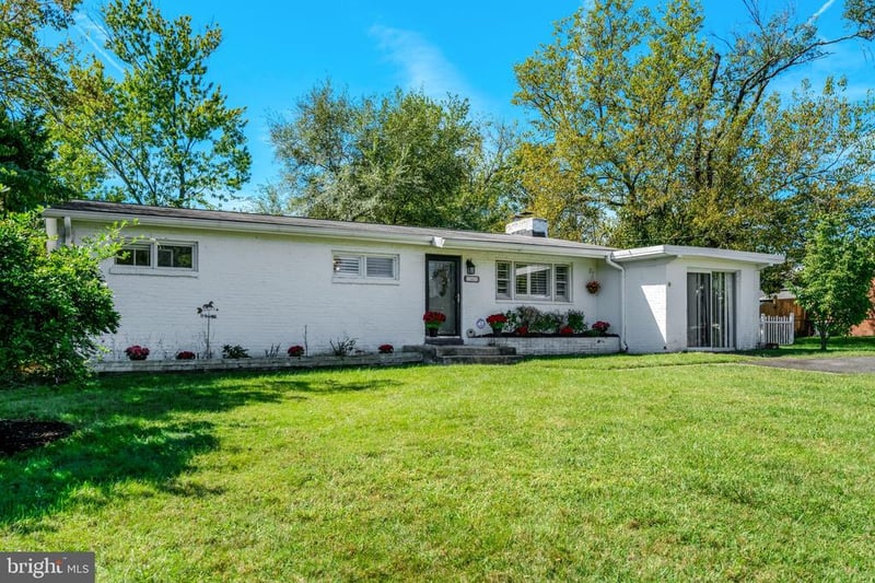 3403 Ayers Dr, Alexandria, VA 22309