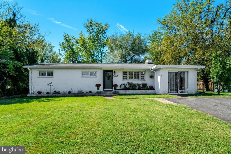 3403 Ayers Dr, Alexandria, VA 22309