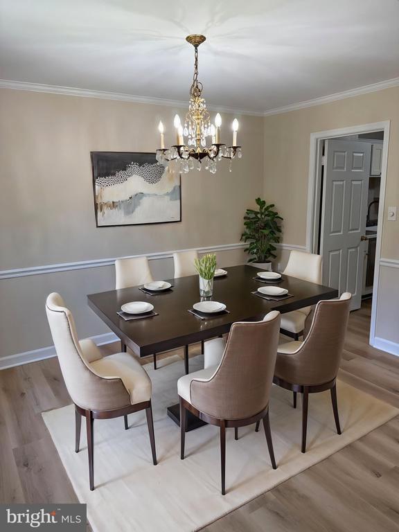 5803 Tudor Ln, Rockville, MD 20852