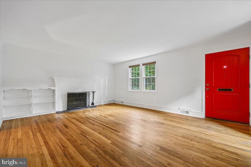 406 Mississippi Ave, Silver Spring, MD 20910