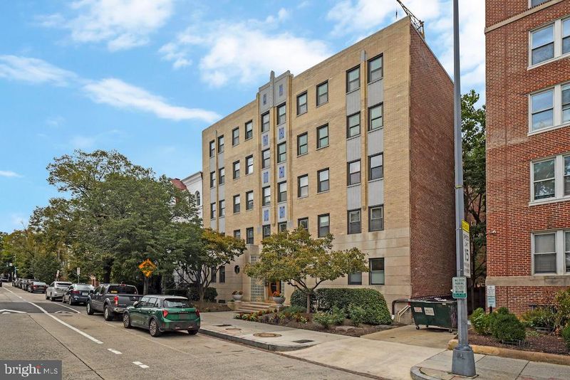 1727 R St NW #401, Washington, DC 20009