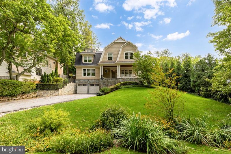 6316 Walhonding Rd, Bethesda, MD 20816