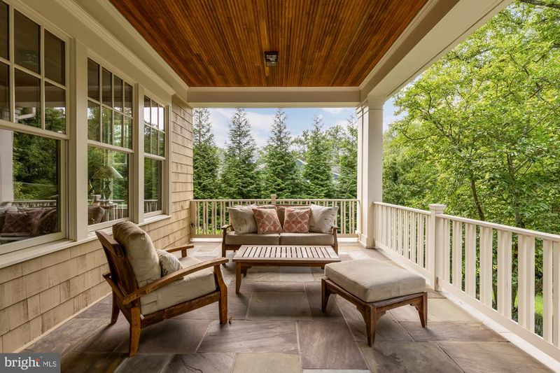 6316 Walhonding Rd, Bethesda, MD 20816