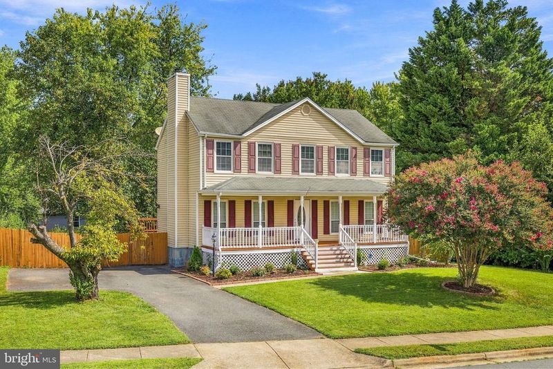 13457 Orangewood Dr, Woodbridge, VA 22193