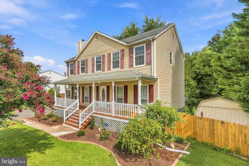 13457 Orangewood Dr, Woodbridge, VA 22193