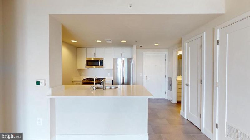 50 Florida Ave NE #823, Washington, DC 20002