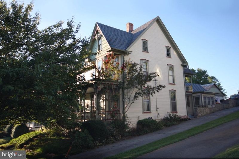 21 E Main St, Middletown, MD 21769