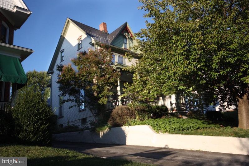 21 E Main St, Middletown, MD 21769