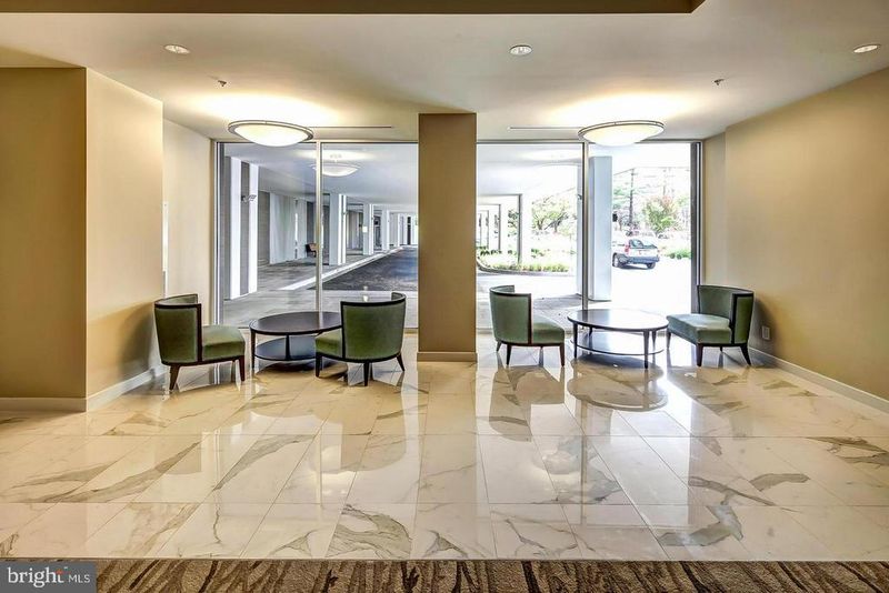 5101 River Rd #1409, Bethesda, MD 20816