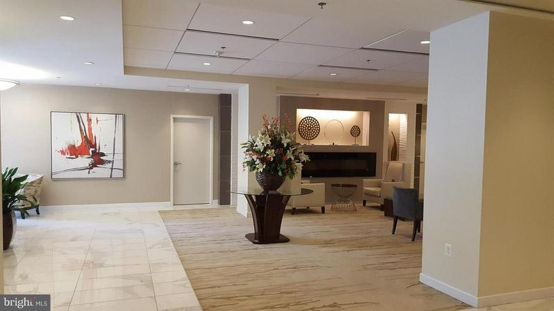 5101 River Rd #1409, Bethesda, MD 20816