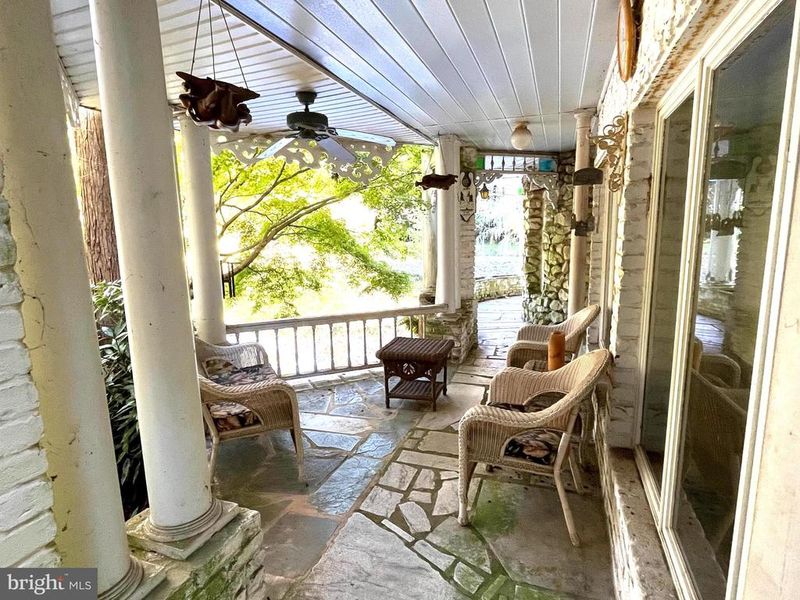 104 Prospect Rd, Mount Airy, MD 21771