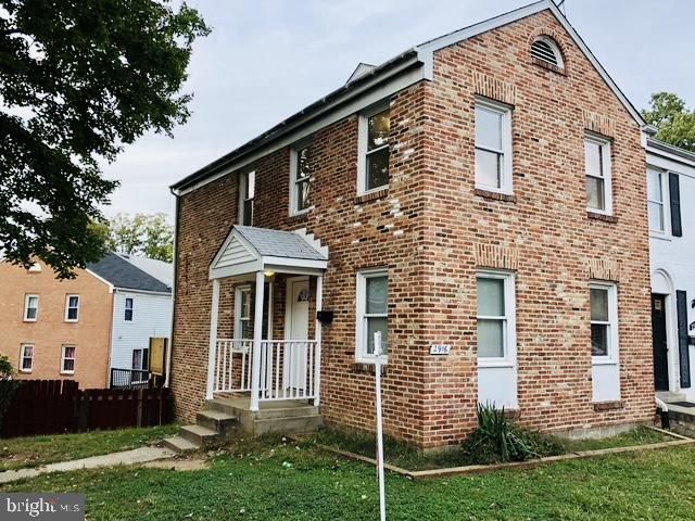2916 Wren Ct, Woodbridge, VA 22191
