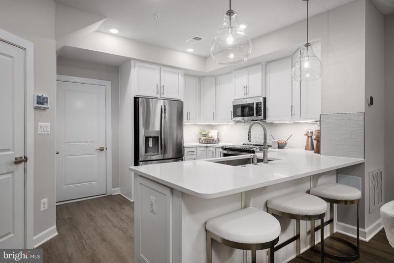 9565 Lookout Ave LOT 101, Alexandria, VA 22304
