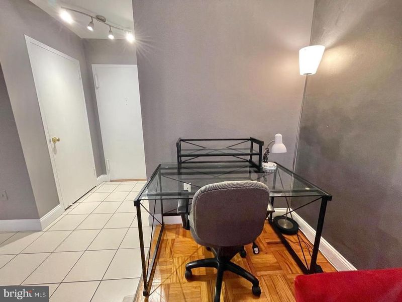 1021 Arlington Blvd #417, Arlington, VA 22209