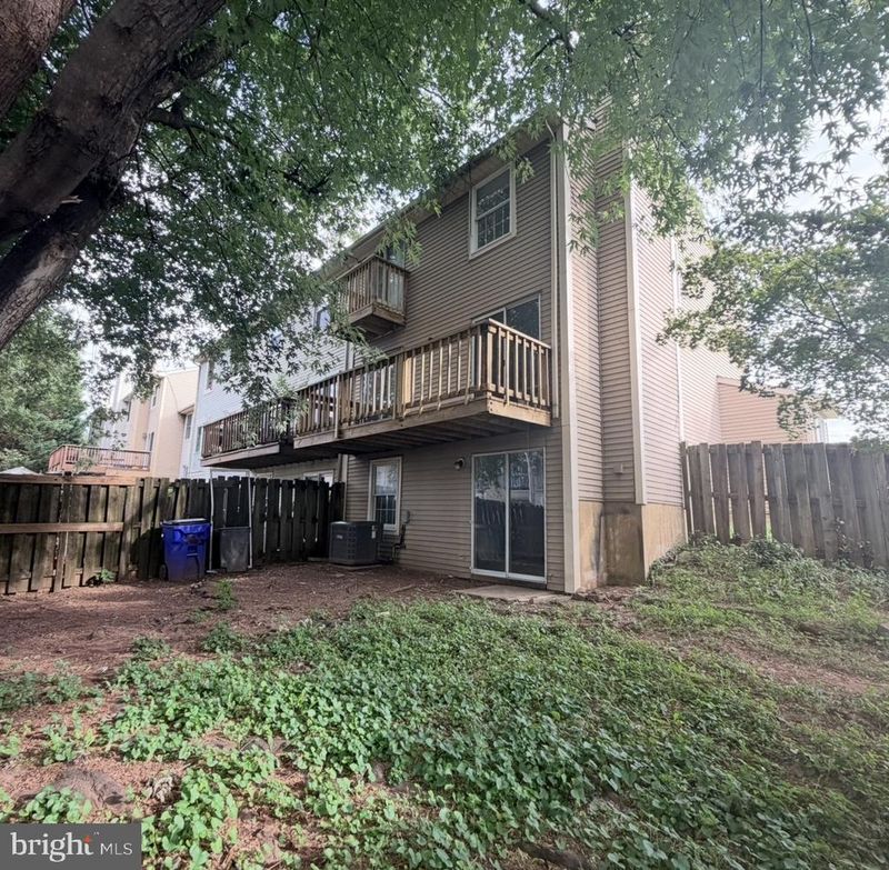 514 Ellrose Ct, Frederick, MD 21703