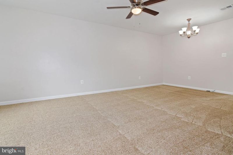 1467 Chatham Ct, Crofton, MD 21114
