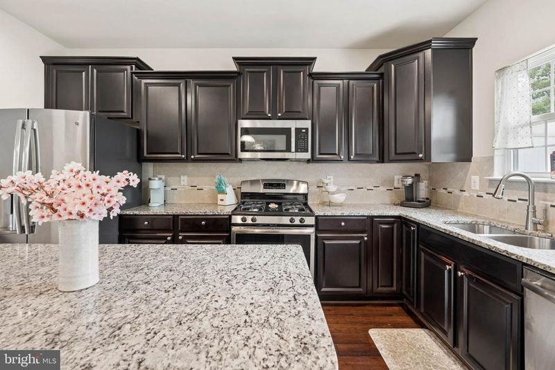 7724 Sentry Ter, Severn, MD 21144