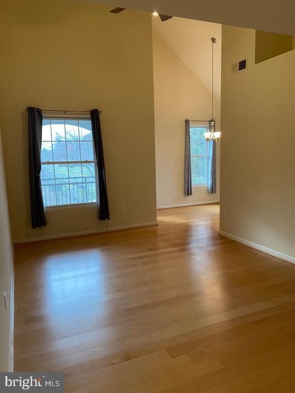 20445 Chesapeake Sq #300, Sterling, VA 20165