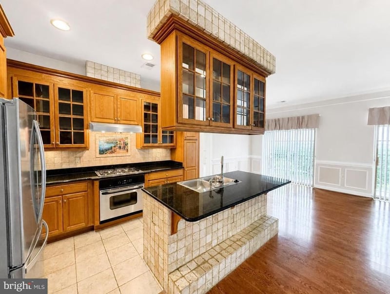 810 Belmont Bay Dr #501, Woodbridge, VA 22191