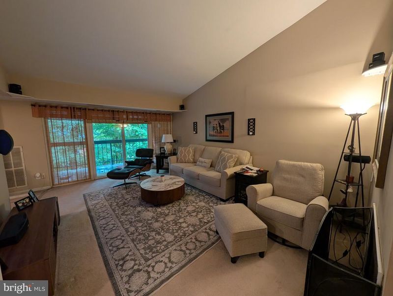 11821 Breton Ct #21, Reston, VA 20191