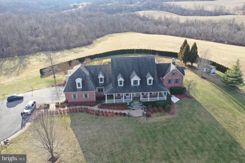 555 E Mountain Rd, Knoxville, MD 21758
