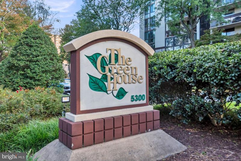 5300 Holmes Run Pw #815, Alexandria, VA 22304