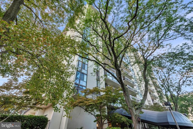 5300 Holmes Run Pw #815, Alexandria, VA 22304