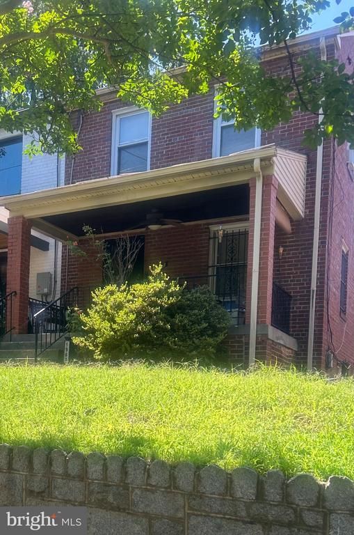 1963 S St SE, Washington, DC 20020