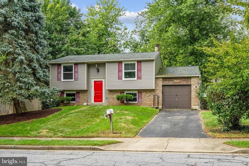 1807 Rustic Hill Ct, Frederick, MD 21702