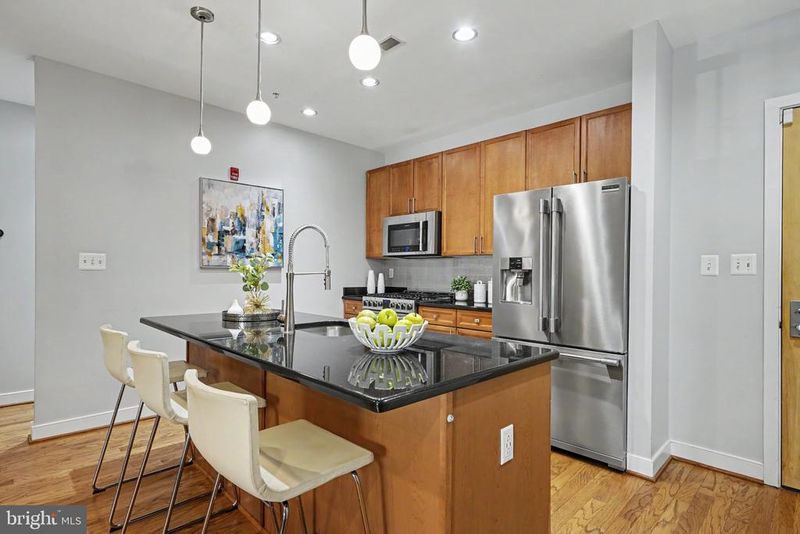 181 E Reed Ave #109, Alexandria, VA 22305