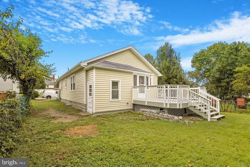 1106 Snowden Pl, Laurel, MD 20707