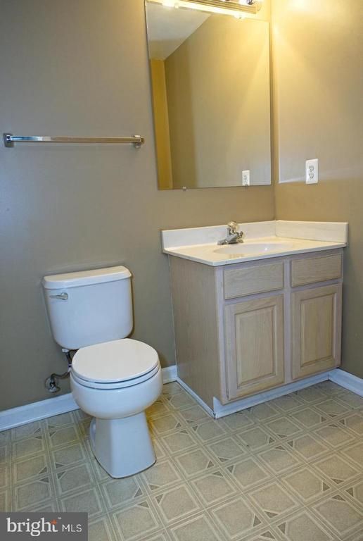 16873 Toms River Loop, Dumfries, VA 22025