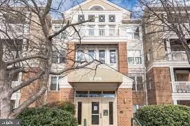 12919 Alton Sq #213, Herndon, VA 20170