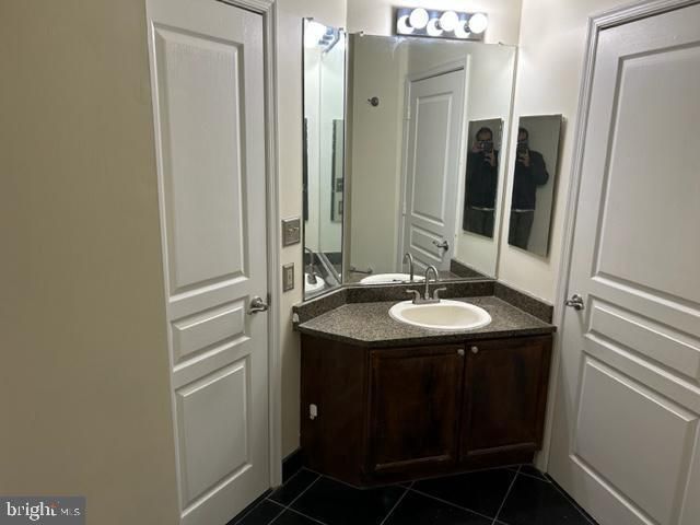 12919 Alton Sq #213, Herndon, VA 20170