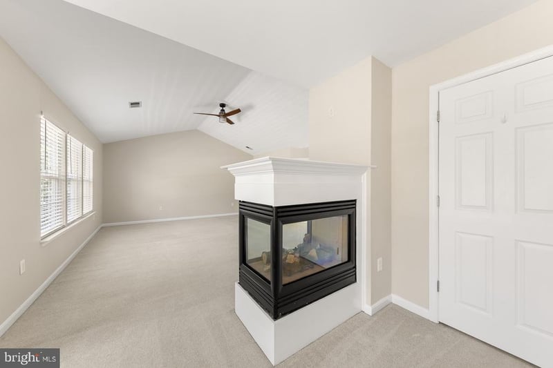 9201 Golf Ct, Manassas Park, VA 20111