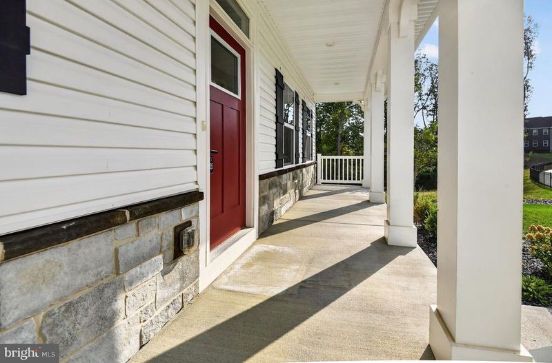 130 Mckittrick Dr, Stafford, VA 22554
