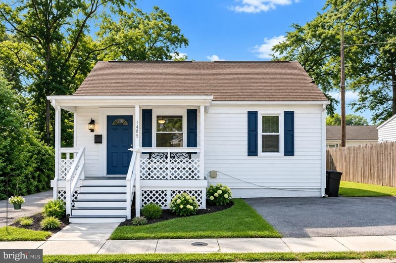 409 Maple Ln NW, Glen Burnie, MD 21061